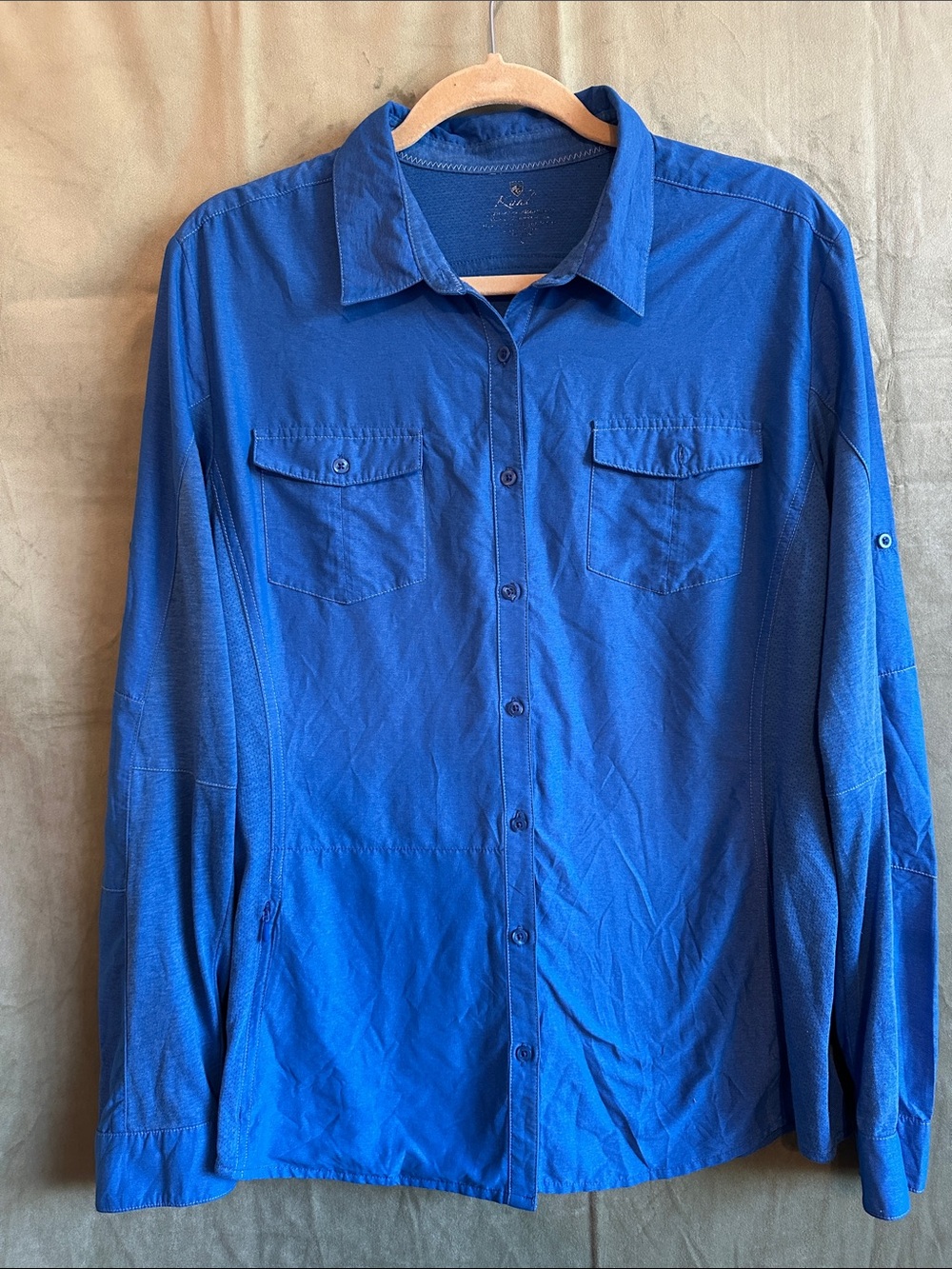 #938 Kühl Women's Button-Down Shirt in Royal Blue
